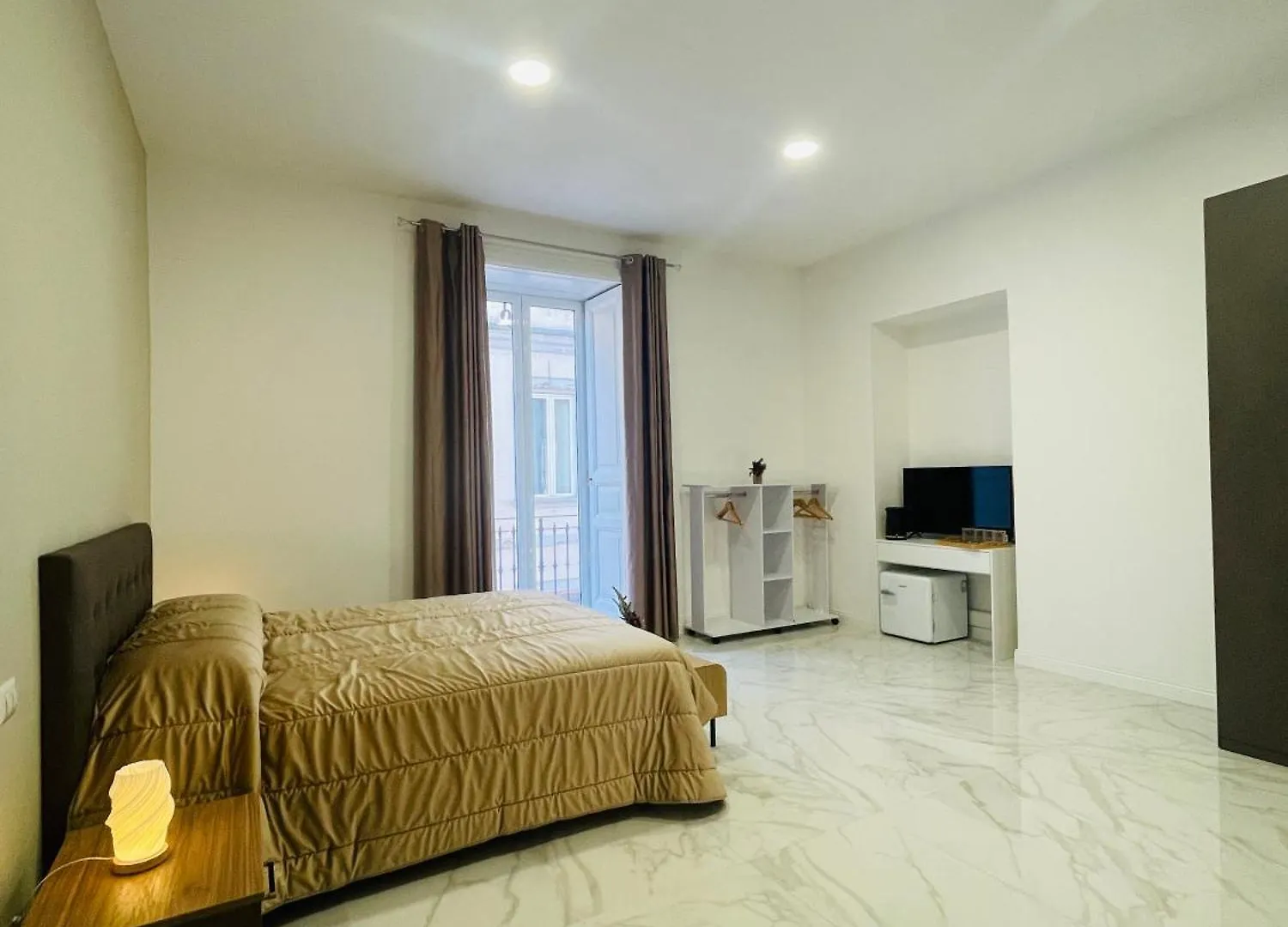Nerisa Home Naples 0*,  Italy