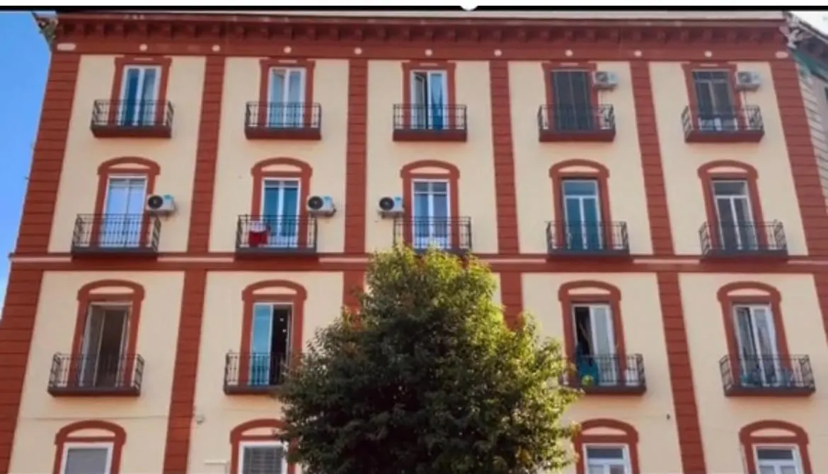 Nerisa Home Naples Guest house